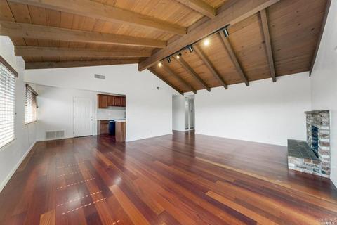 238 Barcelona St, Vallejo, CA 94591 photo 4