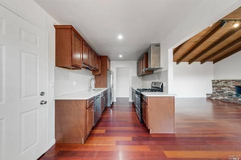 238 Barcelona St, Vallejo, CA 94591 photo 13
