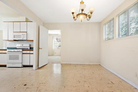335 Pinole Ave, Rodeo, CA 94572 photo 9
