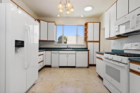 335 Pinole Ave, Rodeo, CA 94572 photo 12