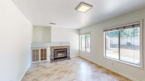9404 Lazy Creek Dr, Windsor, CA 95492 photo 10