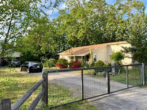1793 Larry Dr, Santa Rosa, CA 95403