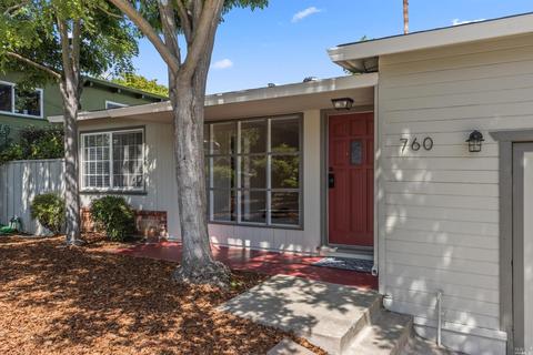 760 Palm Ave, Martinez, CA 94553 photo 2