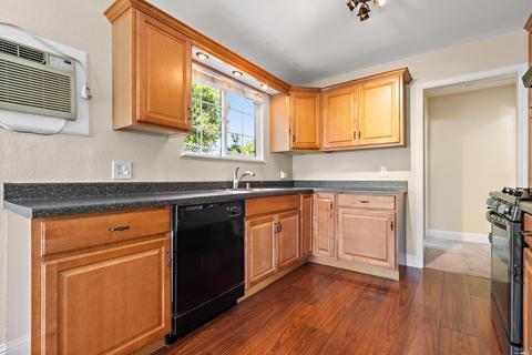 760 Palm Ave, Martinez, CA 94553 photo 7