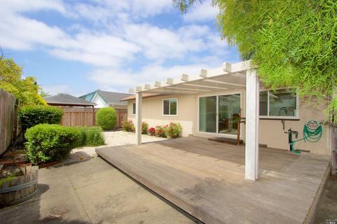 1704 Sarkesian Dr, Petaluma, CA 94954 photo 21