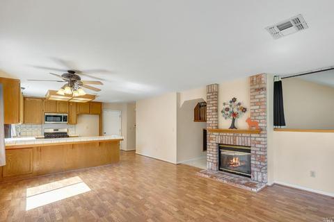 305 Holly Ct, Dixon, CA 95620 photo 16