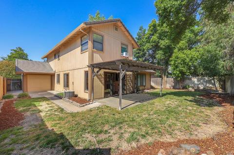305 Holly Ct, Dixon, CA 95620 photo 38