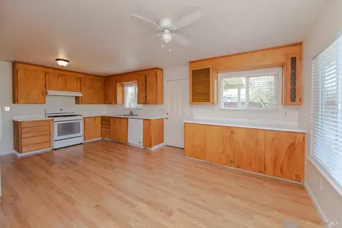 2865 Robin Ln, Clearlake, CA 95422 photo 11