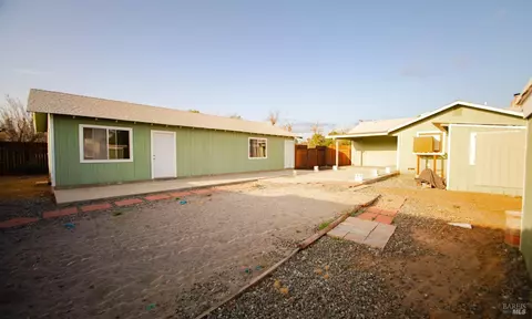 2865 Robin Ln, Clearlake, CA 95422 photo 3