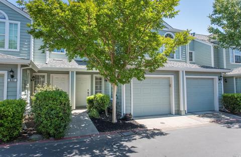 634 Laurel Grove Cir, Santa Rosa, CA 95407