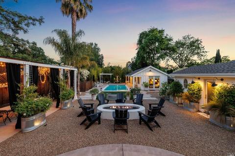 453 E Napa St, Sonoma, CA 95476