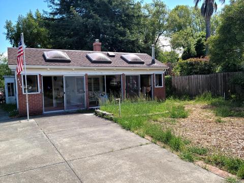 2115 Vineyard Rd, Novato, CA 94947 photo 2