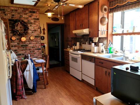 2115 Vineyard Rd, Novato, CA 94947 photo 9