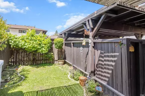 3436 Willis Dr, Napa, CA 94558 photo 9