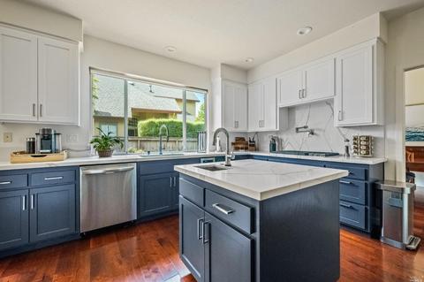 1004 Elsbree Ln, Windsor, CA 95492 photo 11