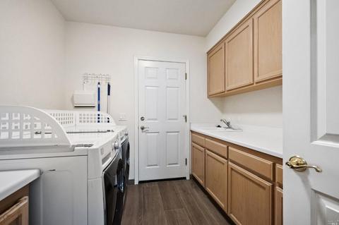 1004 Elsbree Ln, Windsor, CA 95492 photo 32