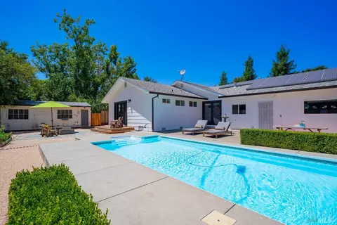 402 W Verano Ave, Sonoma, CA 95476