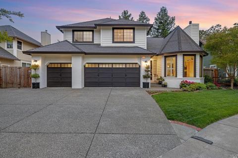 2476 Plum Meadow Ct, Santa Rosa, CA 95404