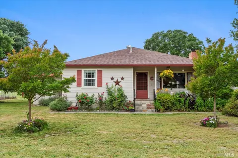 20571 Palmer Ave, Sonoma, CA 95476