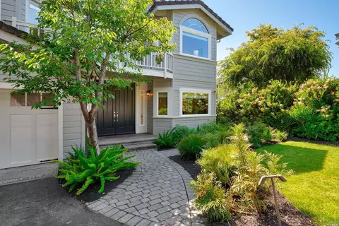 24 S Knoll Rd, Mill Valley, CA 94941