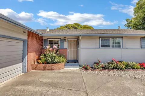 3621 Hoen Ave, Santa Rosa, CA 95405