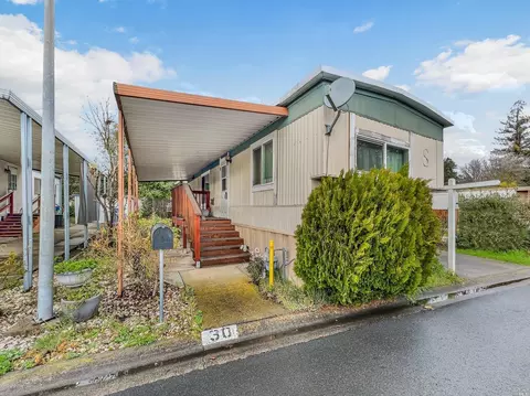 700 E Gobbi St #30, Ukiah, CA 95482