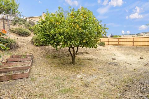 450 Carousel Dr, Vallejo, CA 94589 photo 40