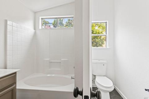 450 Carousel Dr, Vallejo, CA 94589 photo 35