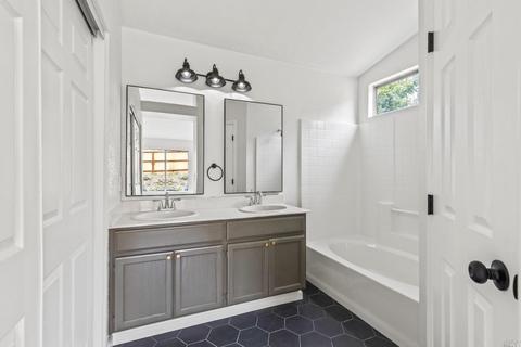 450 Carousel Dr, Vallejo, CA 94589 photo 34