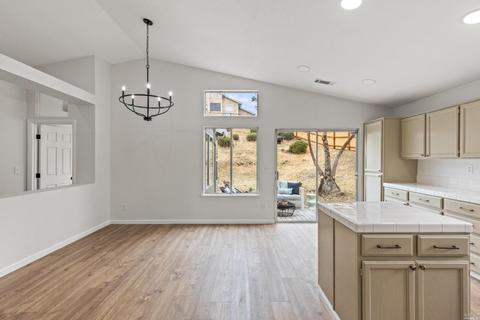 450 Carousel Dr, Vallejo, CA 94589 photo 13