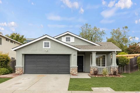 450 Carousel Dr, Vallejo, CA 94589