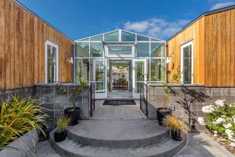 173 Seadrift Rd, Stinson Beach, CA 94970