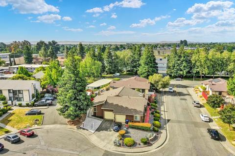 1912 Manor Pl, Fairfield, CA 94533 photo 4