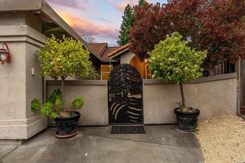 126 Espana Way, Windsor, CA 95492 photo 4
