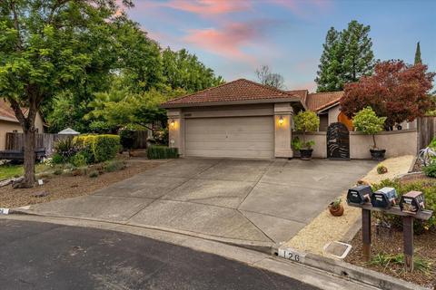 126 Espana Way, Windsor, CA 95492 photo 2