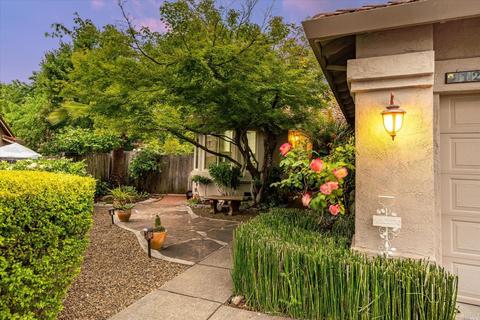 126 Espana Way, Windsor, CA 95492 photo 3