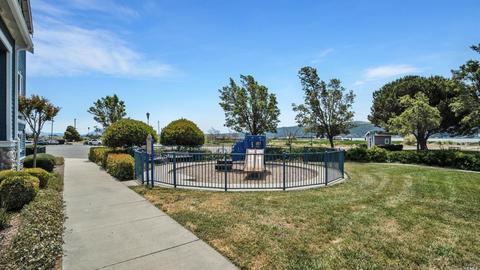 402 E St, Benicia, CA 94510 photo 37