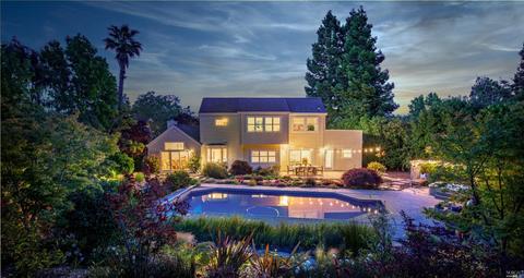 14 Bracken Ct, San Rafael, CA 94901
