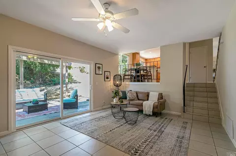 1487 Granada St, Vallejo, CA 94591 photo 8