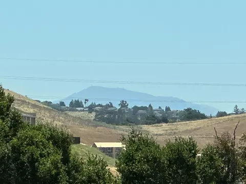 1487 Granada St, Vallejo, CA 94591 photo 31