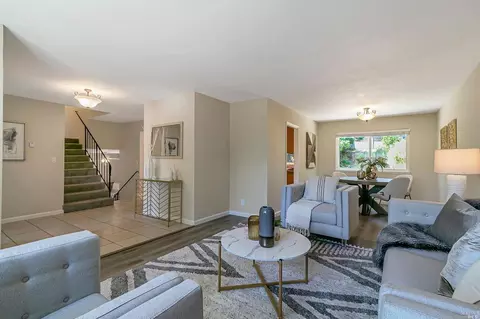 1487 Granada St, Vallejo, CA 94591 photo 4