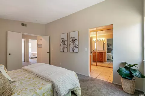 1487 Granada St, Vallejo, CA 94591 photo 24