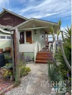 47 Park Ave, Dillon Beach, CA 94929