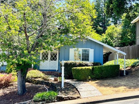 725 English St, Petaluma, CA 94952