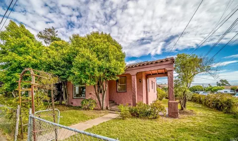 201 Delaware St, Vallejo, CA 94590 photo 24