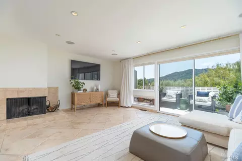 55 Corte Real #17, Greenbrae, CA 94904