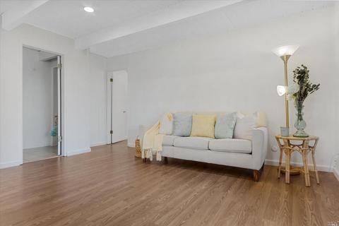109 Del Sur St, Vallejo, CA 94591 photo 15