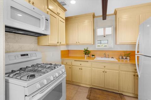 109 Del Sur St, Vallejo, CA 94591 photo 7