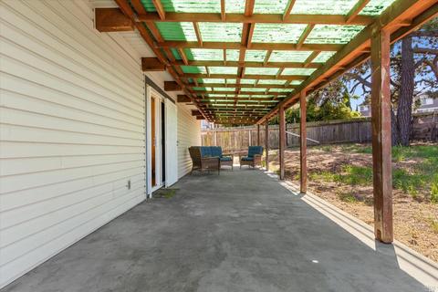 109 Del Sur St, Vallejo, CA 94591 photo 23