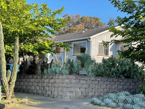 836 W 8th St, Benicia, CA 94510